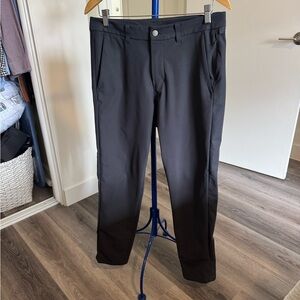 Lululemon commission pant slim fit obsidian color warpstreme. 31w/30l.